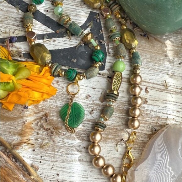 Alquimia Green Crystals and malachite bubble charms necklace - Picture 3 of 3